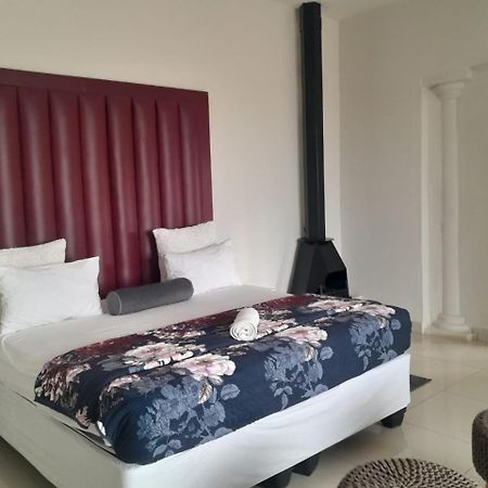 Dineo'S Lodge And Spa Burgersfort Εξωτερικό φωτογραφία