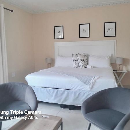 Dineo'S Lodge And Spa Burgersfort Εξωτερικό φωτογραφία