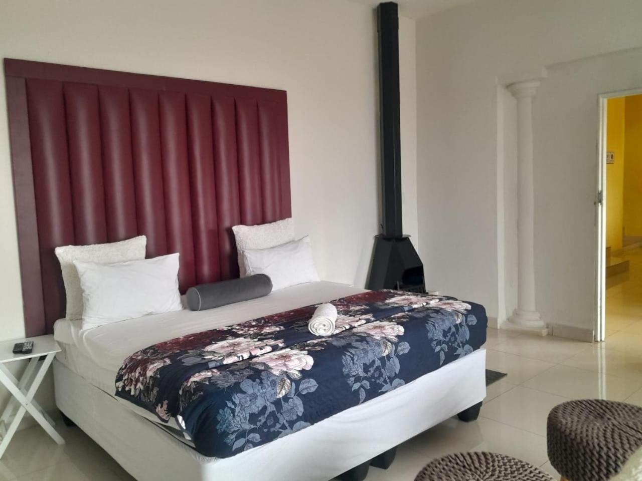 Dineo'S Lodge And Spa Burgersfort Εξωτερικό φωτογραφία